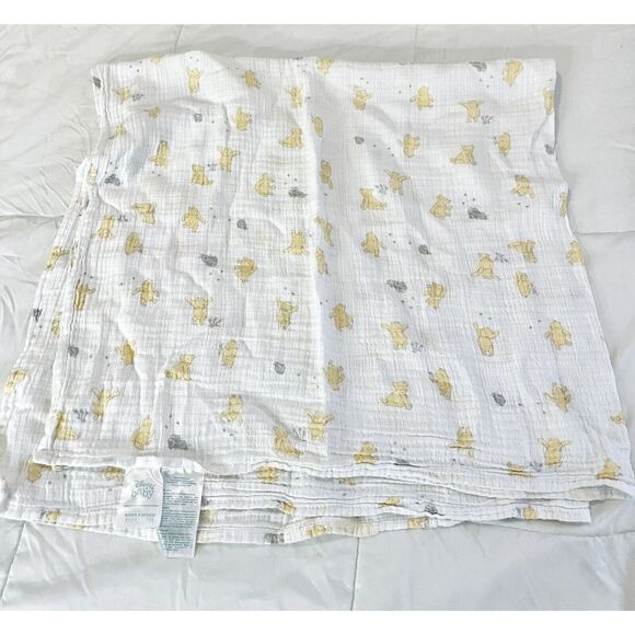 Disney Aden Anais Winnie the Pooh Baby Blanket Muslin Swaddle Honey Pots Bees - Picture 2 of 3